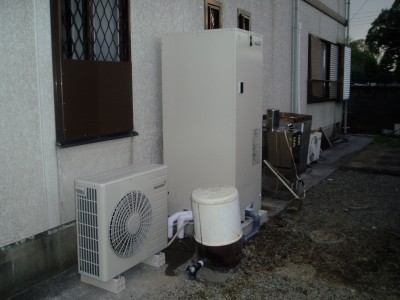 栃木県小山市K様邸　エコキュート