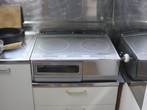 静岡県御殿場市ＩＨクッキングヒーター設置工事