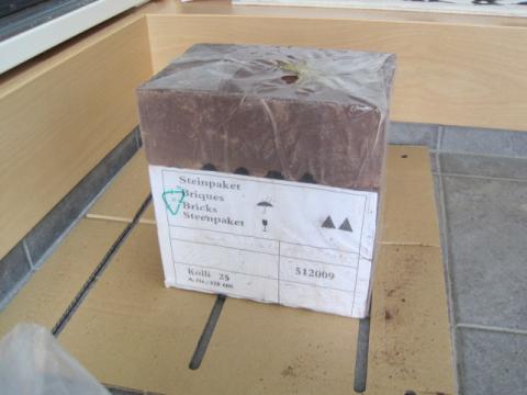 蓄熱用のレンガです【蓄熱暖房器工事】【長野県長野市】エコ電化JP【大光電気商会】