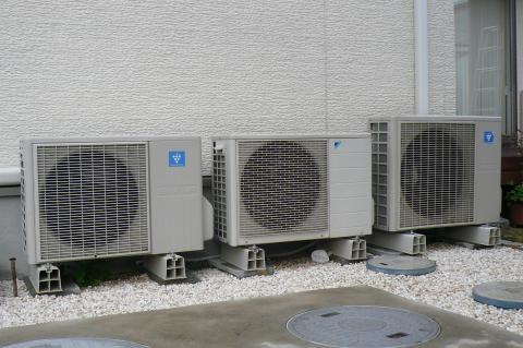 エアコン３台取付