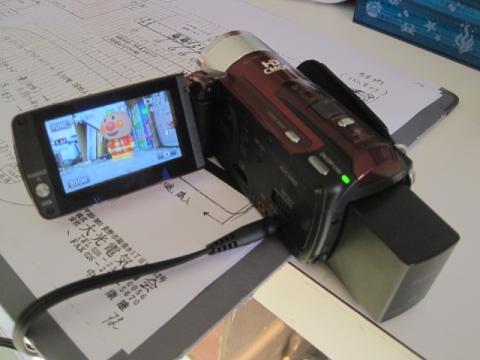 テレビ配線を利用します。