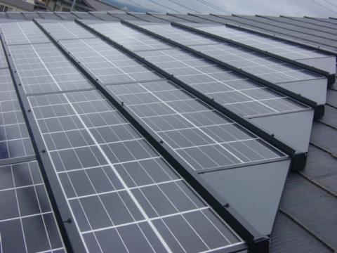 太陽熱温水器から太陽光発電に！