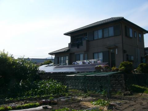 陸屋根YR工法　太陽光発電システム地上設置