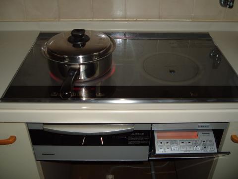 大阪府豊中市Ｗ様　ＩＨクッキングヒーター工事