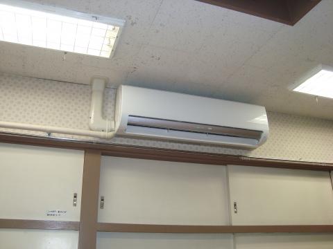 業務用エアコン工事(都内某公共施設)