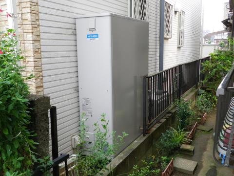 埼玉県三郷市Ｓ様邸《エコキュート設置》
