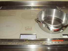 埼玉県東松山市　Ｈ様邸≪ＩＨクッキングヒーター≫