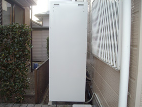 埼玉県東松山市Ｈ様邸≪エコキュート≫