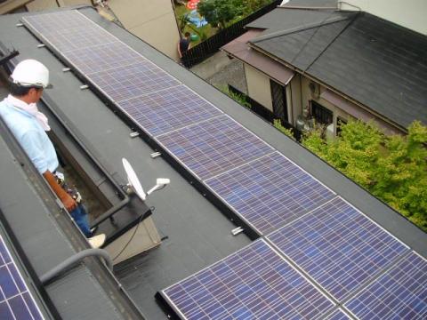 ?節約光房　埼玉県川越市　Ｔ様邸≪太陽光発電設置≫パネル設置