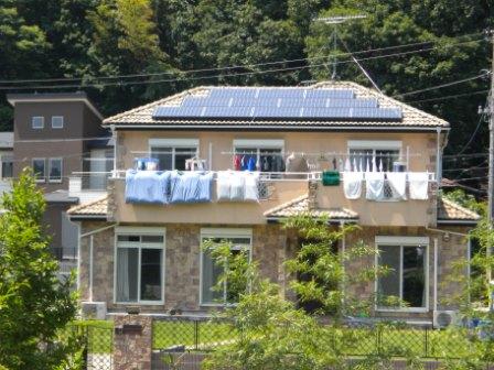 東京都町田市図師町にSANYO太陽光発電で〜す。