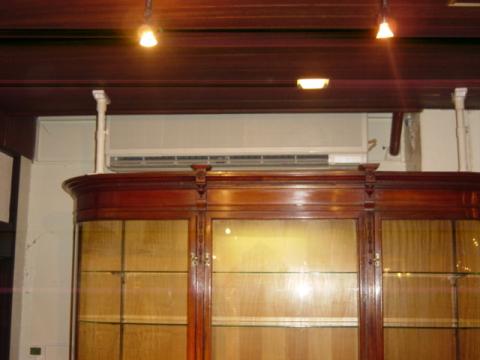 エルイマイ（株）美術館エアコン工事