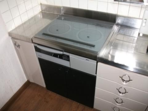 埼玉県所沢市N様　パナソニックエコキュートHE-KU46CXS　パナソニックIH　KZ-J60XSオーブン撤去・棚交換工事