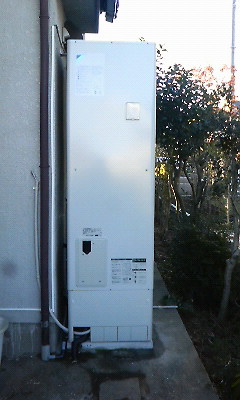 埼玉県越谷市Ｈ様邸(エコキュート)