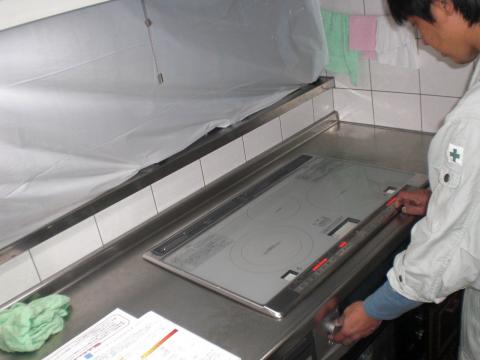 愛知県豊橋市大橋通S様邸　IHクッキングヒーター入替工事