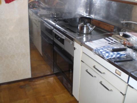 東京都国分寺市T様邸(エコキュート・IH・エアコン)