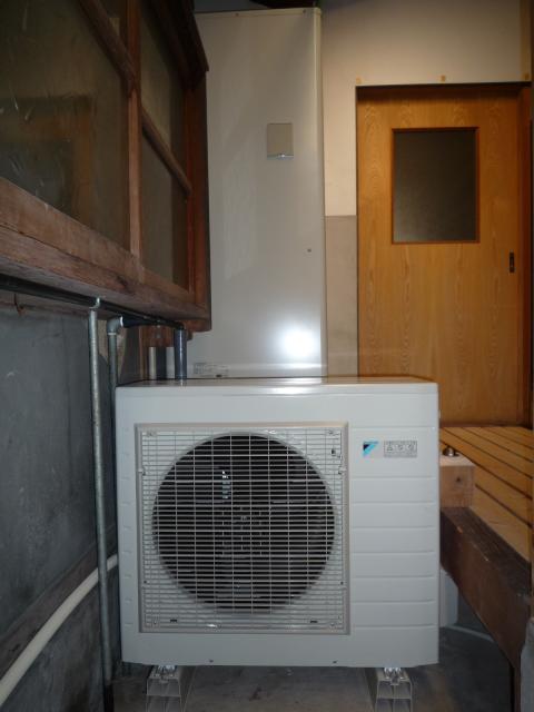 岡山県総社市の給湯電化工事（エコキュート）