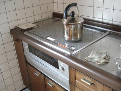 神奈川県藤沢市H様邸　IHクッキングヒーター