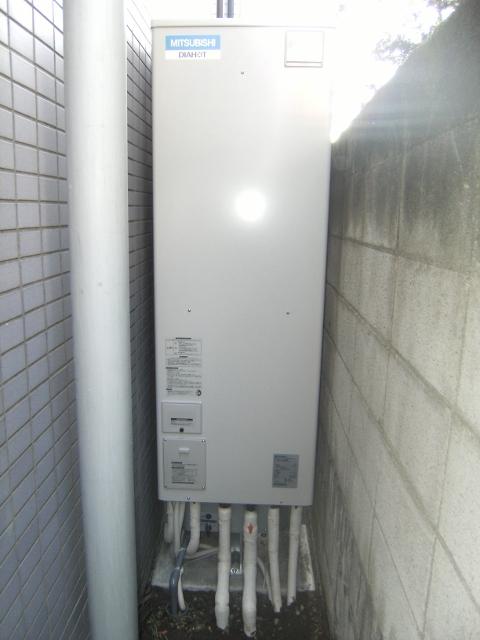 東京都江東区M様邸　エコキュート