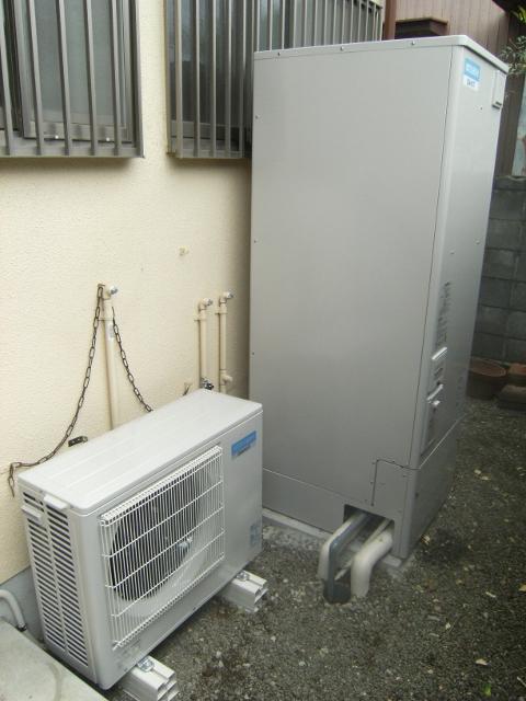 神奈川県秦野市A様邸　エコキュート