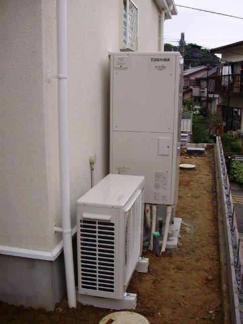 東京都日野市F様邸　エコキュート