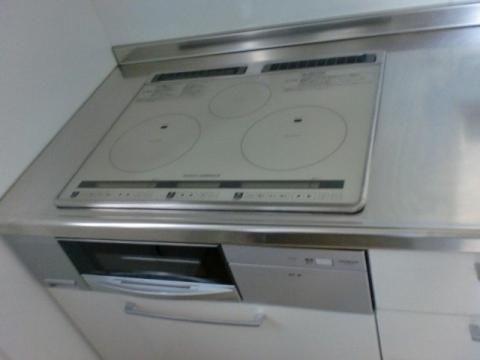 東京都足立区N様邸　IHクッキングヒーター