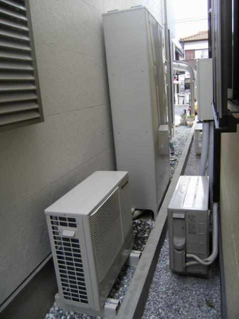 埼玉県春日部市Y様邸　エコキュート