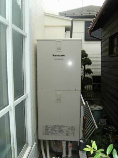 東京都中野区Y様邸　エコキュート