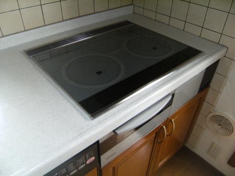 埼玉県さいたま市M様邸　IHクッキングヒーター