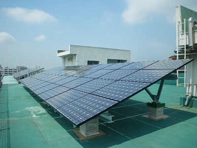 藤沢市　公立中学校　太陽光発電システム施工?