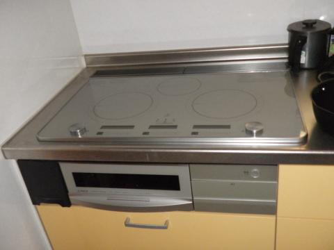 埼玉県戸田市Ｋ様邸《ＩＨｸｯｷﾝｸﾞﾋｰﾀｰ設置》