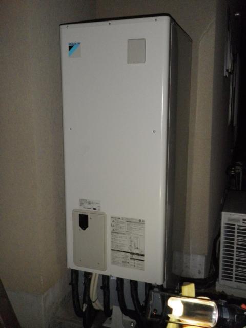 埼玉県上尾市Ｈ様邸《エコキュート設置》