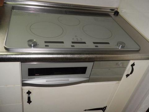 埼玉県上尾市Ｈ様邸《ＩＨｸｯｷﾝｸﾞﾋｰﾀｰ設置》