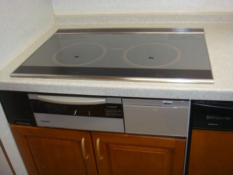 埼玉県上尾市Aさま邸（IHクッキングヒーター設置工事）