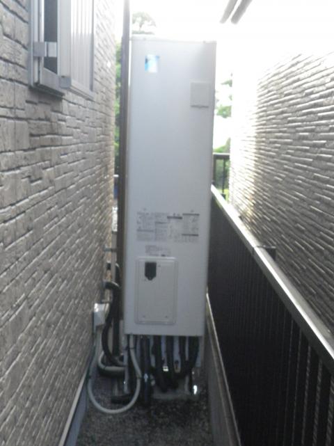 埼玉県越谷市Ｔ様邸《エコキュート設置》