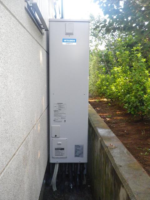 埼玉県川口市Ｓ様邸《エコキュート設置》