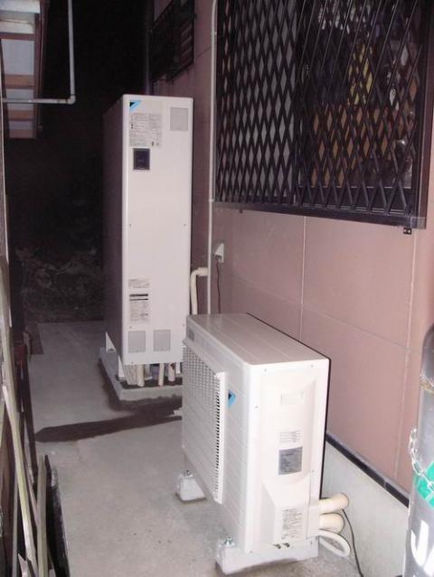 愛知県　M様邸　エコキュート工事