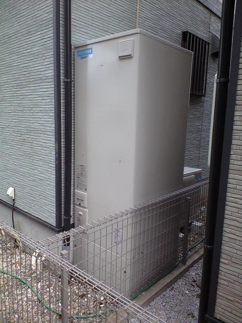 埼玉県上尾市Tさま邸（エコキュート設置工事）