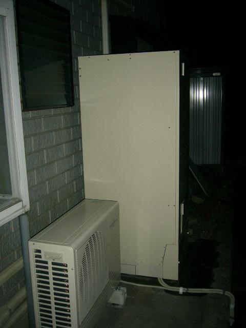 静岡県三島市エコキュート設置工事