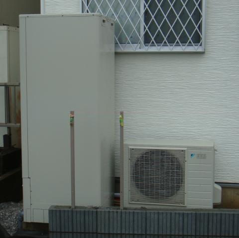 埼玉県北本市Hさま邸（エコキュート設置工事）