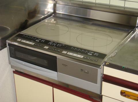 埼玉県鴻巣市Gさま邸（IHｸｯｷﾝｸﾞﾋｰﾀｰ設置工事）