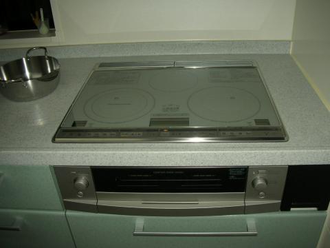 埼玉県春日部市S様邸《IHｸｯｷﾝｸﾞﾋｰﾀｰ設置》