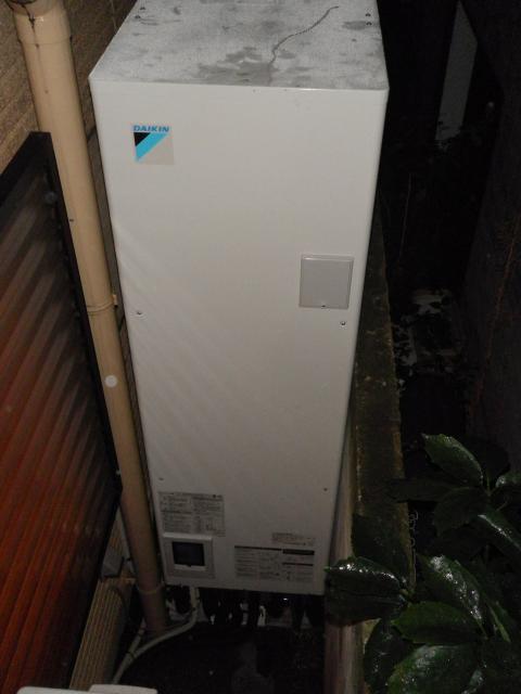 埼玉県朝霞市N様邸《エコキュート設置》