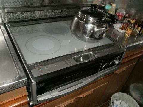愛知県瀬戸市K様邸　IHクッキングヒーター