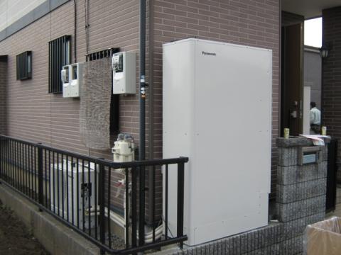 東京都日野市O様邸　エコキュート