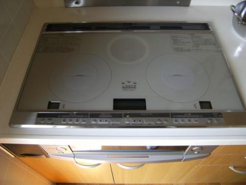 神奈川県中郡N様邸　IHクッキングヒーター