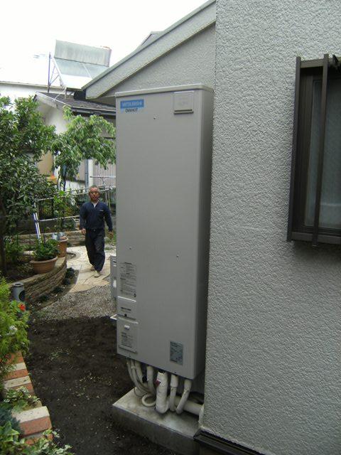東京都町田市S様邸　エコキュート