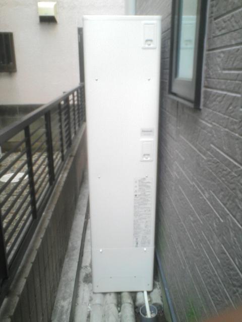 千葉県市川市T様邸　エコキュート