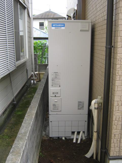 神奈川県足柄上郡I様邸　エコキュート