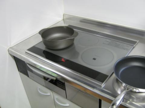 神奈川県足柄上郡I様邸　IHクッキングヒーター