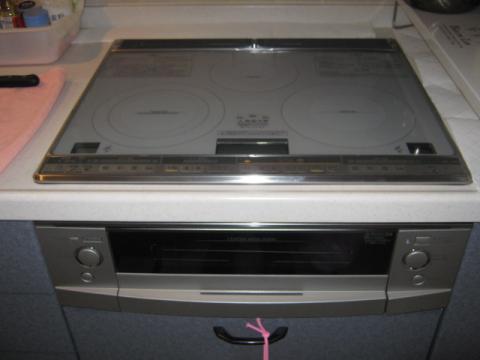 東京都町田市I様邸　IHクッキングヒーター